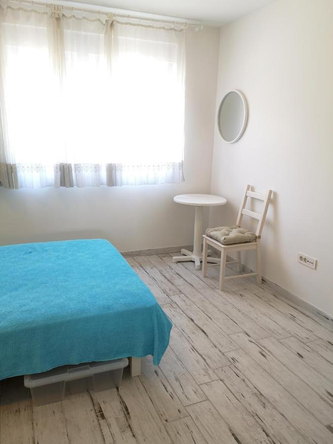 Apartmani Mentha & Lipa Novi Vinodolski Eksteriør billede