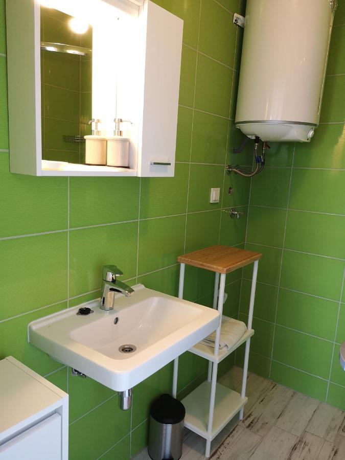 Apartmani Mentha & Lipa Novi Vinodolski Eksteriør billede